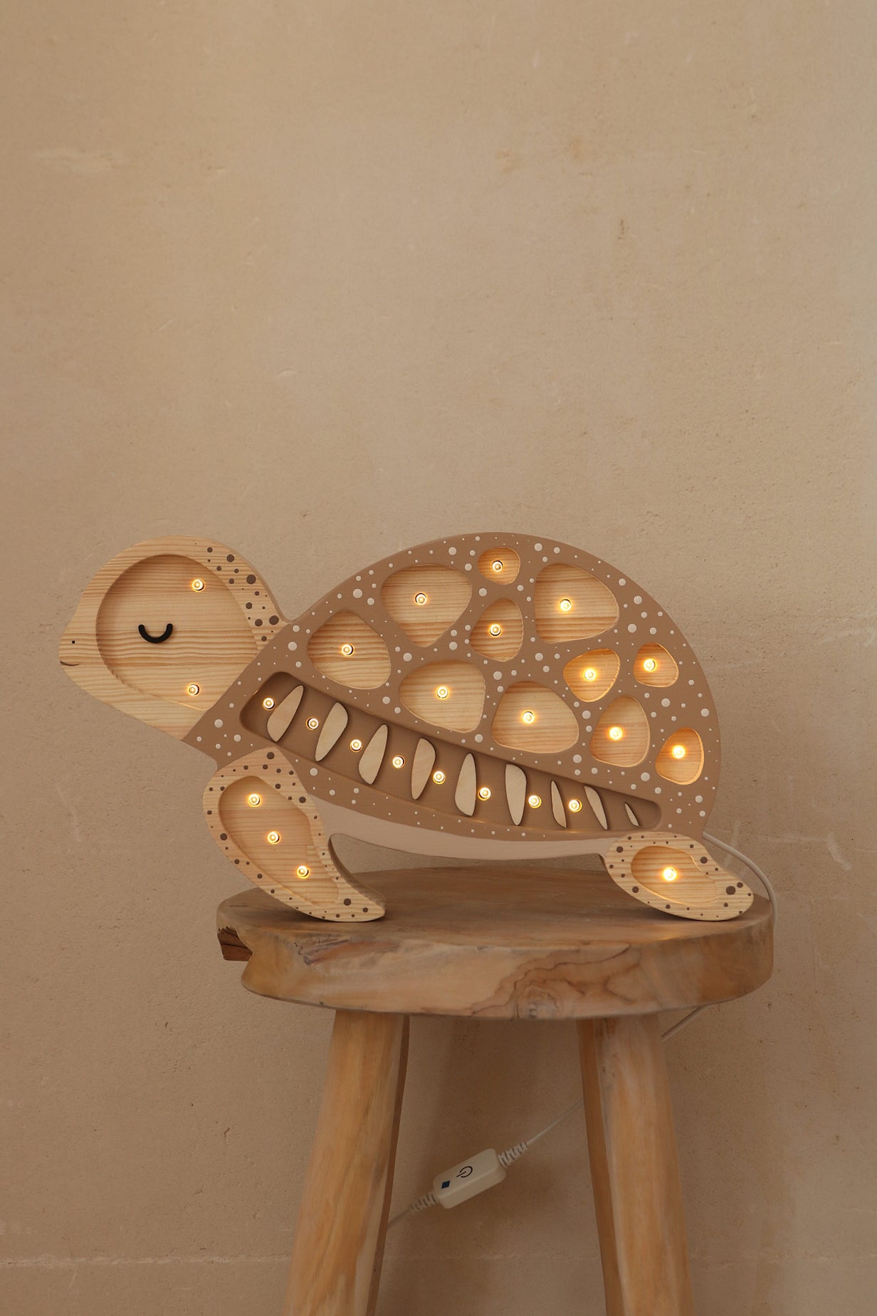 Little Lights Turtle lampe i træ - flere farver