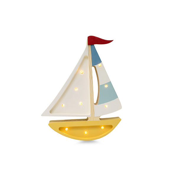 Little Lights Sailboat lampe i træ - flere farver