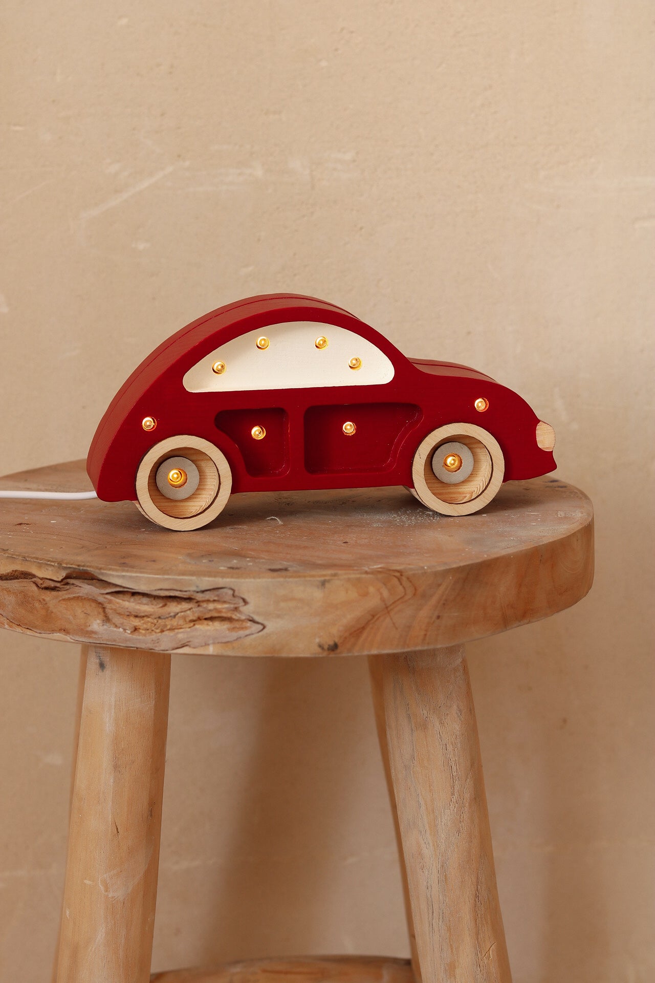 Little Lights Beetle Car Mini lampe i træ - flere farver