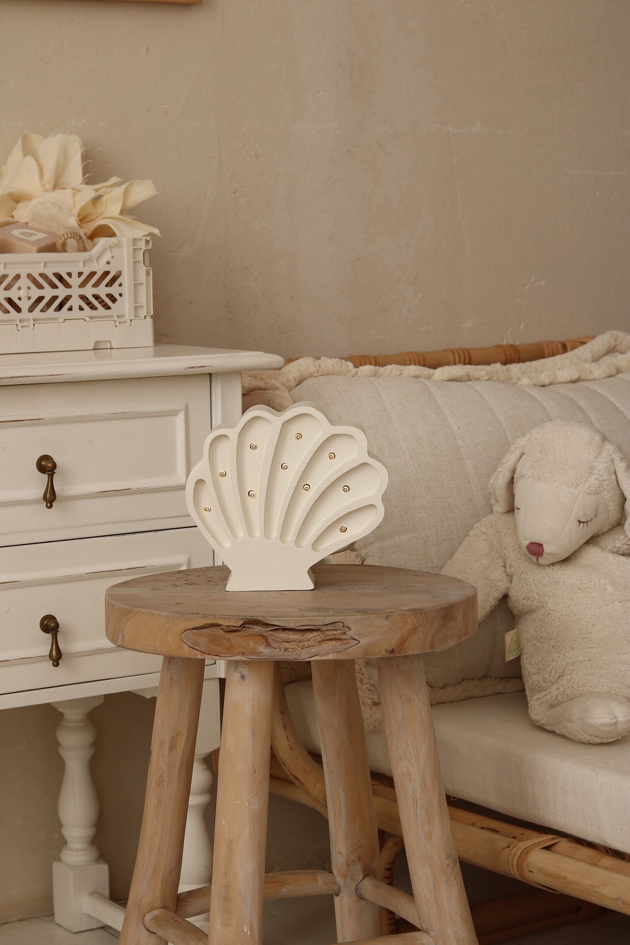 Little Lights Seashell lampe i træ - flere farver