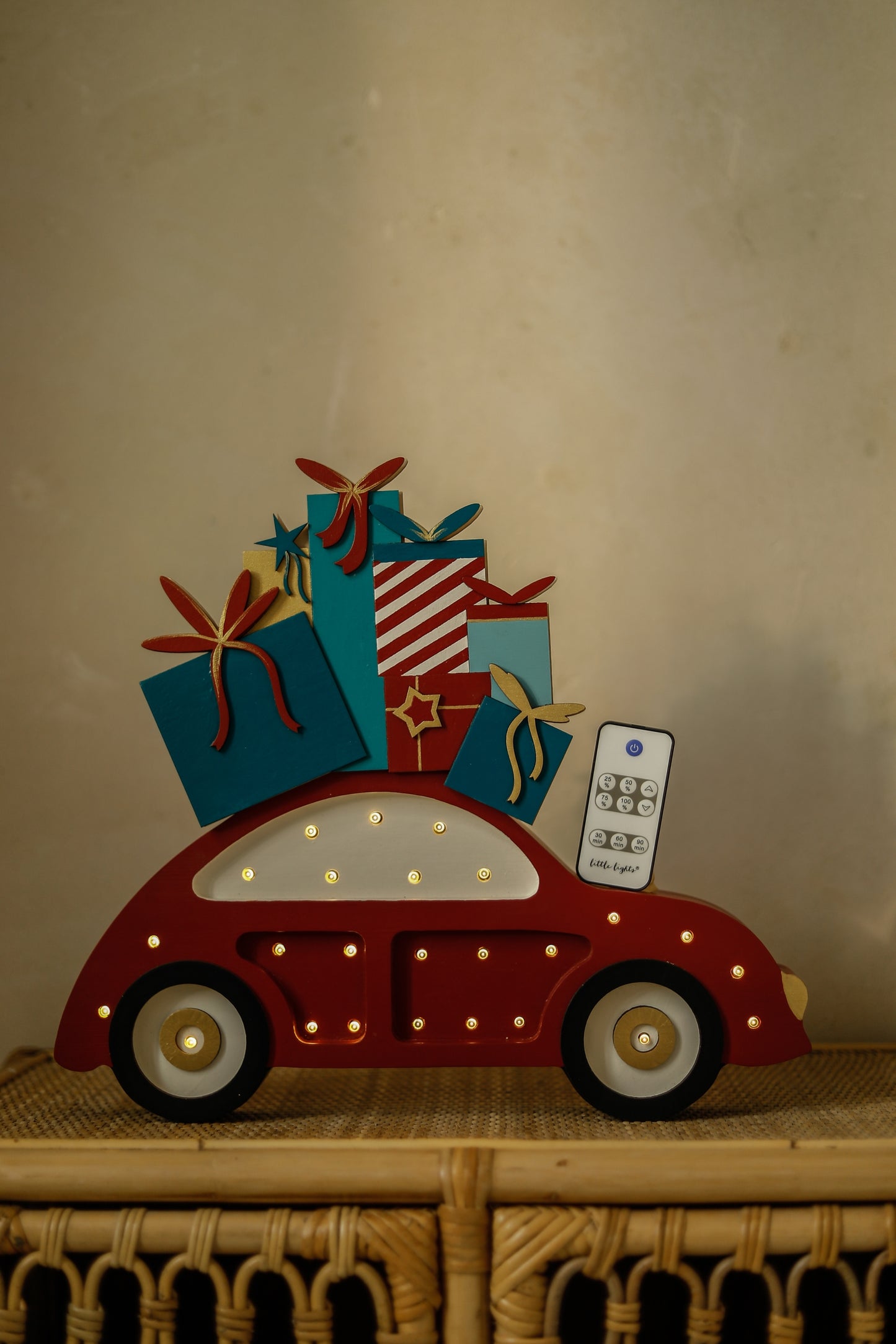 Little Lights Beetle Car lampe i træ - flere farver
