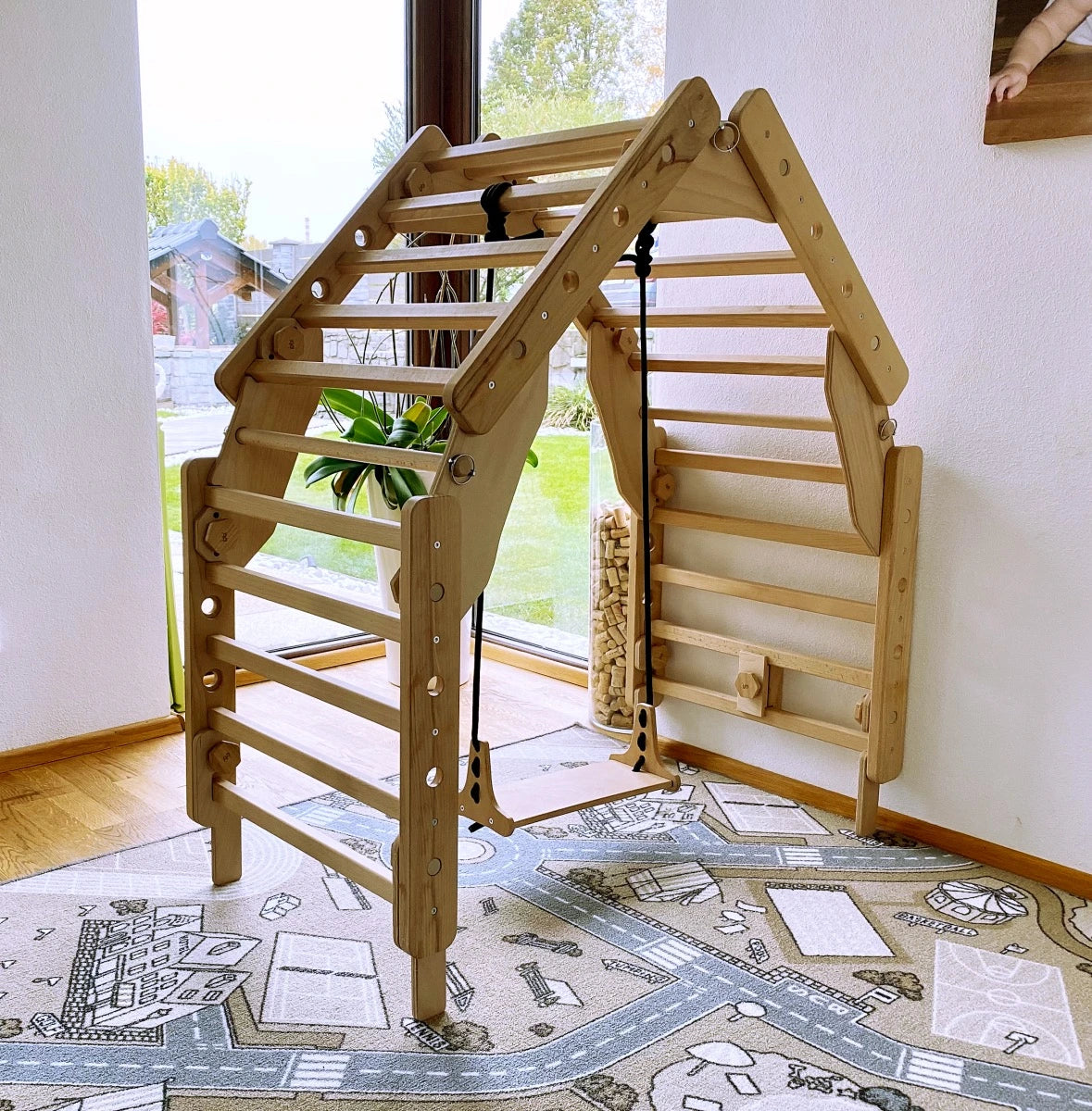 Loopo Little House 4-i-1 klatrestativ og legehus