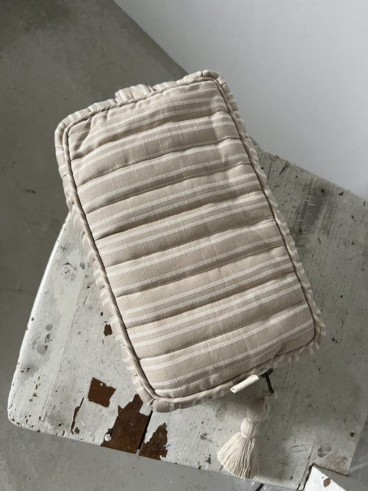 Pine Cone Lulu toilettaske – Beige Stripe