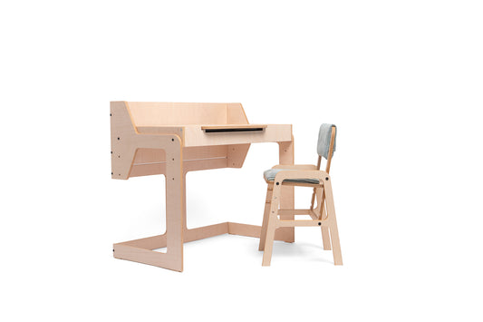 Luula Montessori bord- og stolesæt – justerbar højde – Teddy White