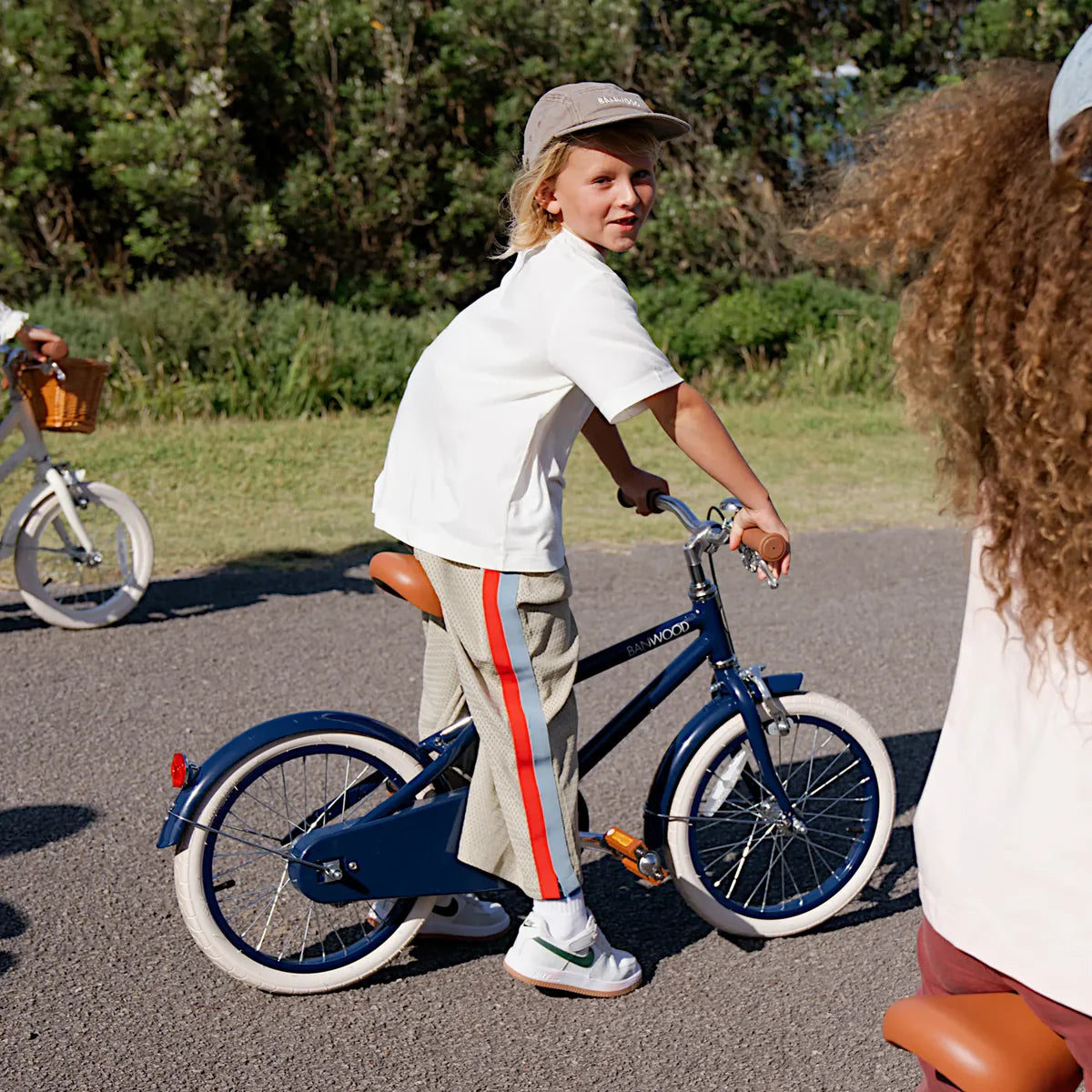 Banwood Classic børnecykel 14" Vintage til børn – Navy
