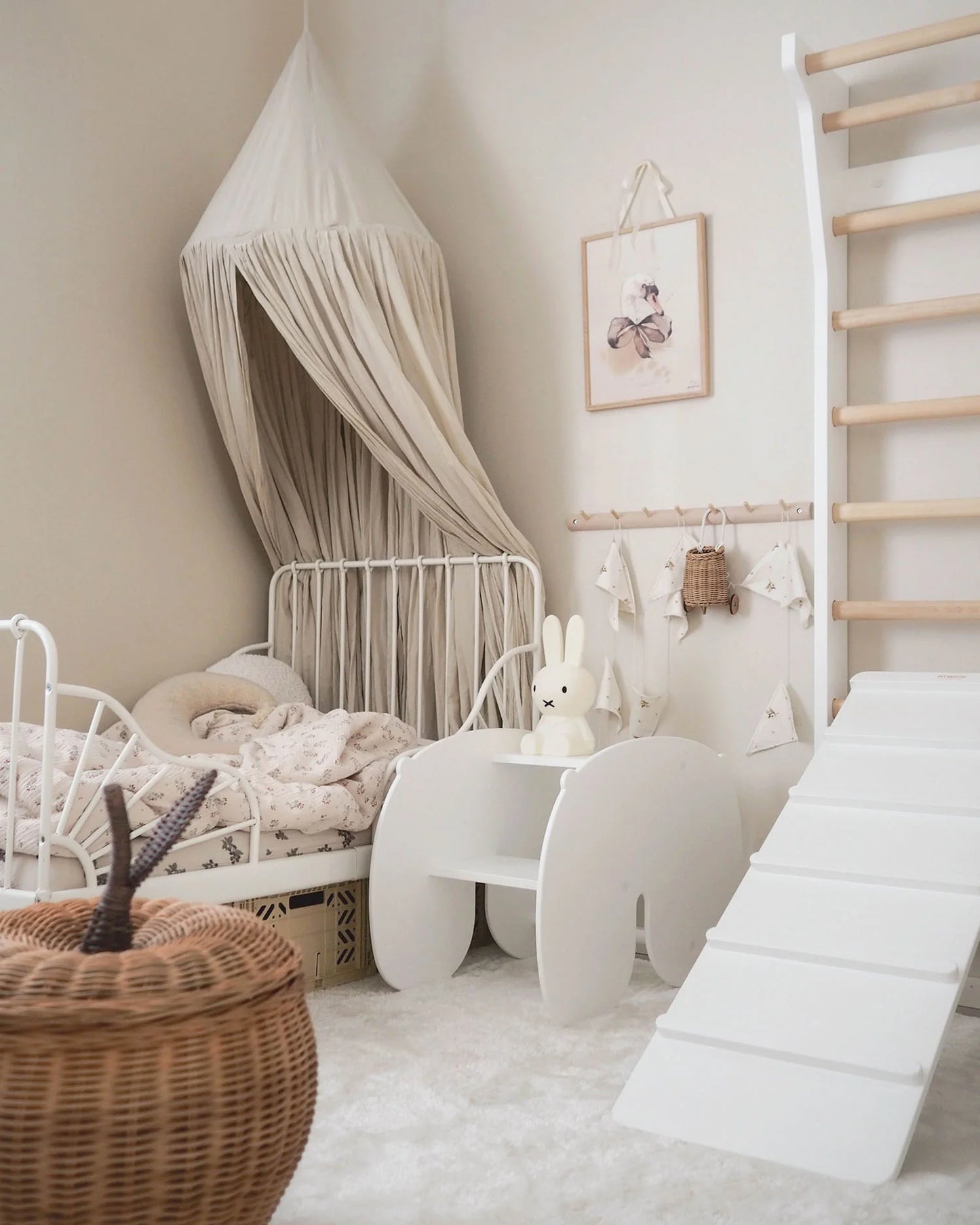 FitWood NUPPU gyngehest – hvid