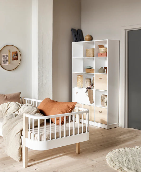 Oliver Furniture Wood reol 3x5 lodret med sokkel – hvid