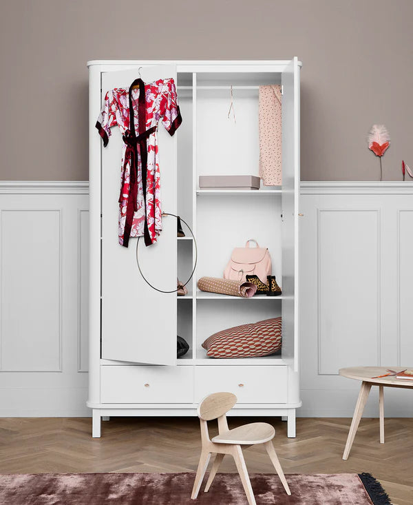 Oliver Furniture Wood garderobeskab med 2 døre – hvid