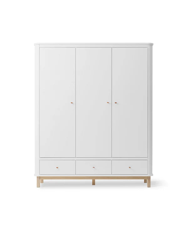 Oliver Furniture Wood garderobeskab med 3 døre – hvid/eg