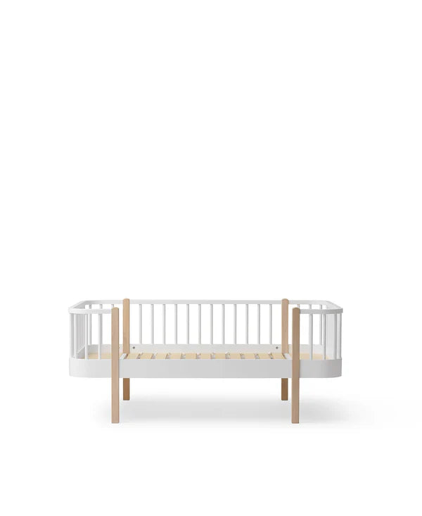 Oliver Furniture Wood Original juniorseng 90x160 cm – hvid/eg