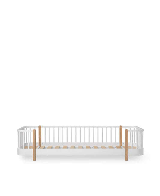 Oliver Furniture Wood Original gulvseng 90x200 cm – hvid/eg