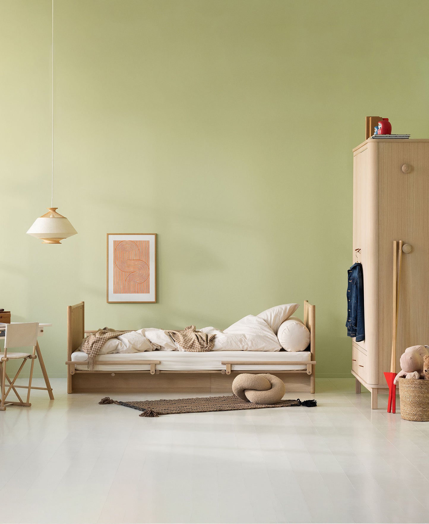 Oliver Furniture Camp Novel Tremmeseng & Seng 60x120/120x200 cm – Eg