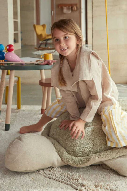 Lorena Canals puf Mrs. Turtle – grøn skildpaddepuf