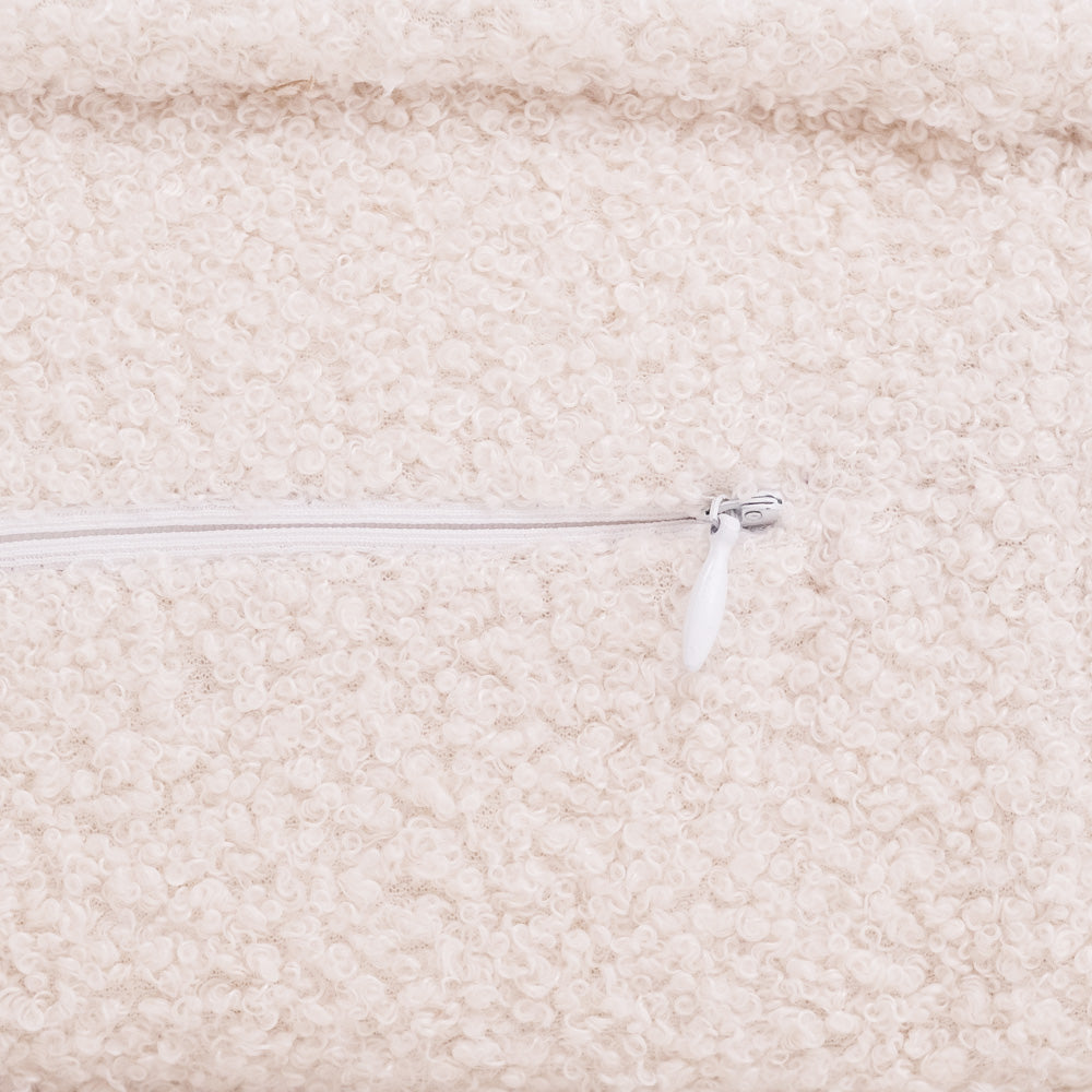 Plush Nest mini-legesofa med liggefunktion – 150x60x25 cm, creme lammeskind-look