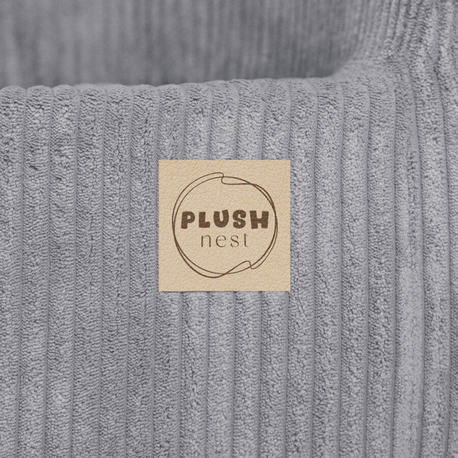 Plush Nest børnestol i grå – premium fløjl
