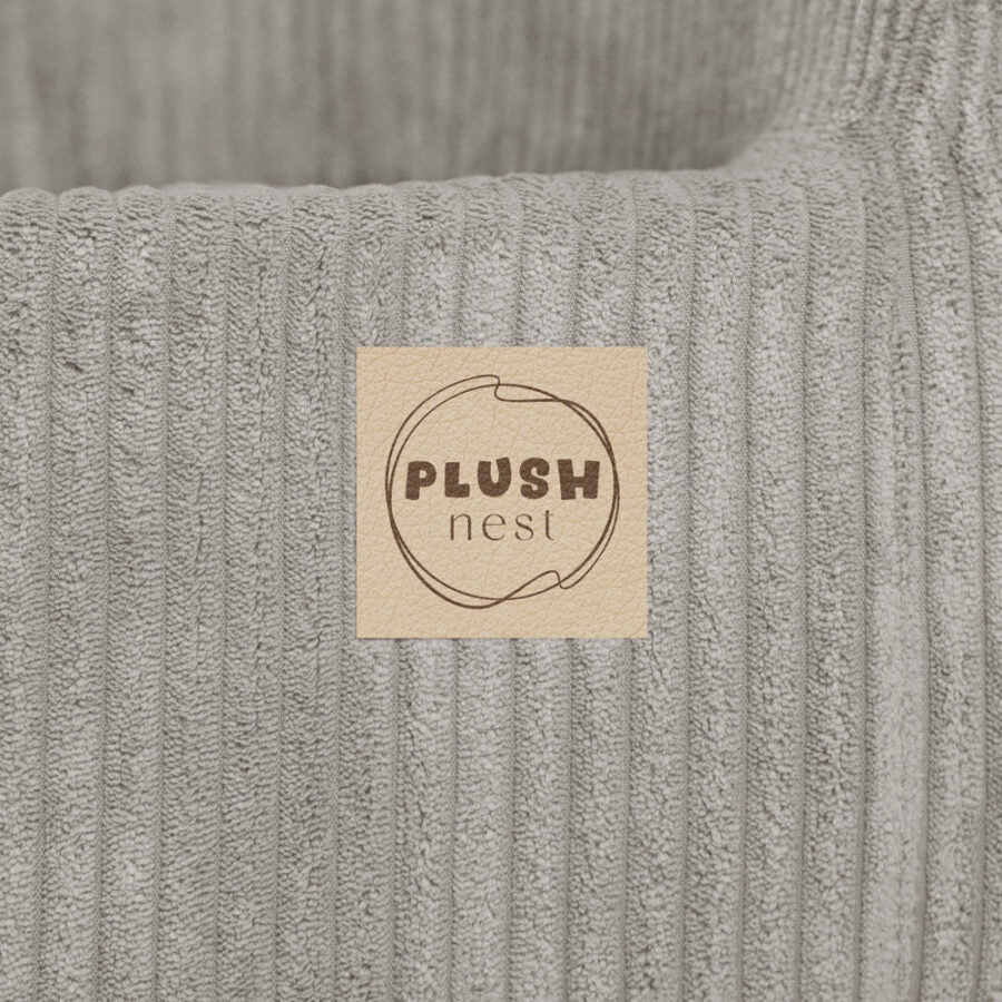Plush Nest børnestol i beige – premium fløjl