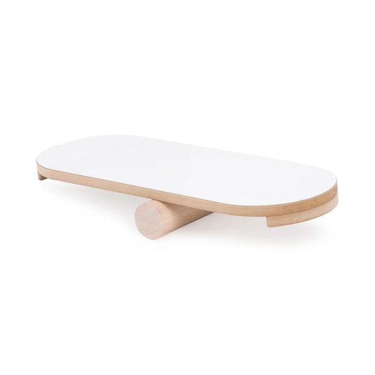 Plush Nest balancebræt til børn – hvid (60x22 cm, træ)