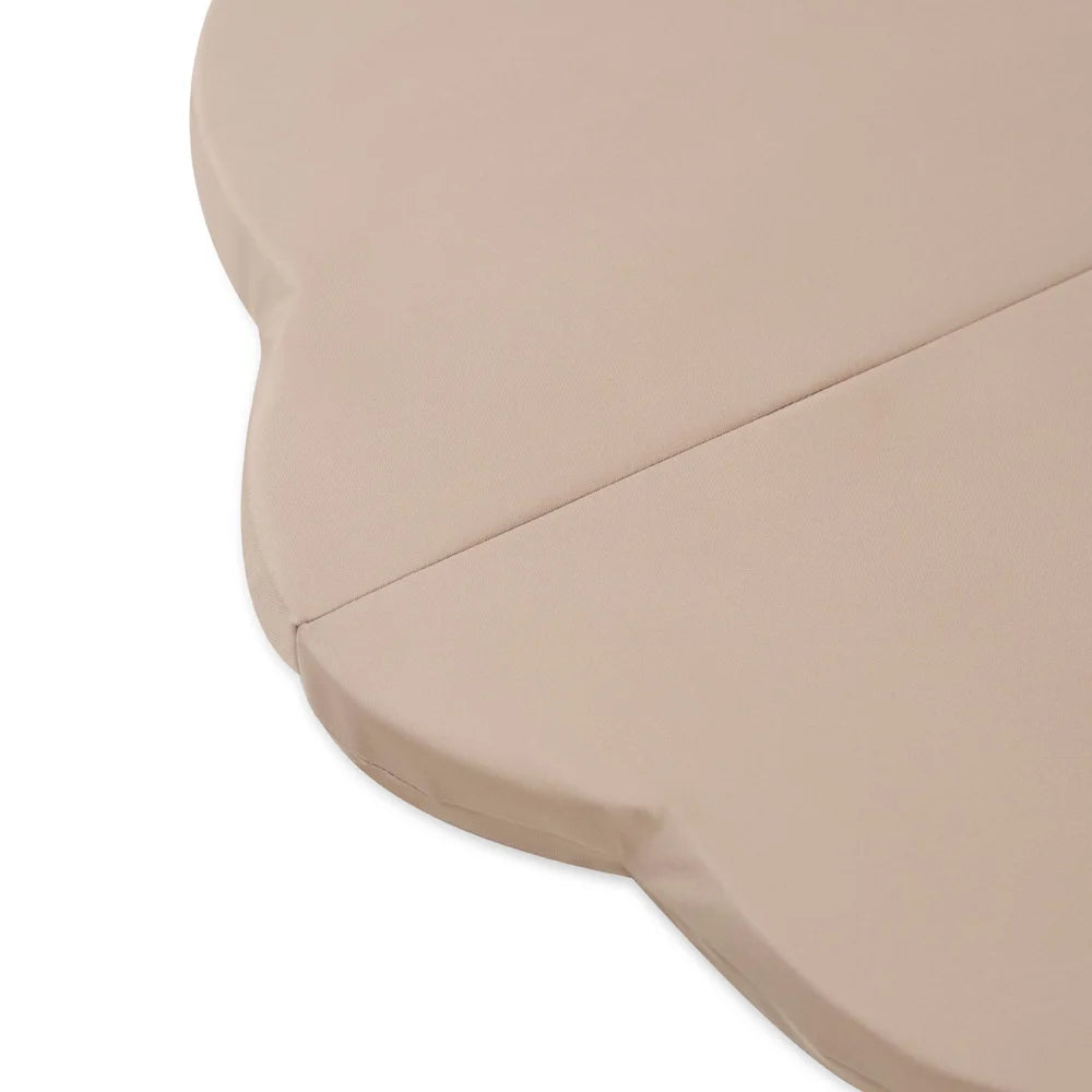 Plush Nest blomsterformet legemåtte til udendørs brug – beige (115x115x5 cm, vandtæt)