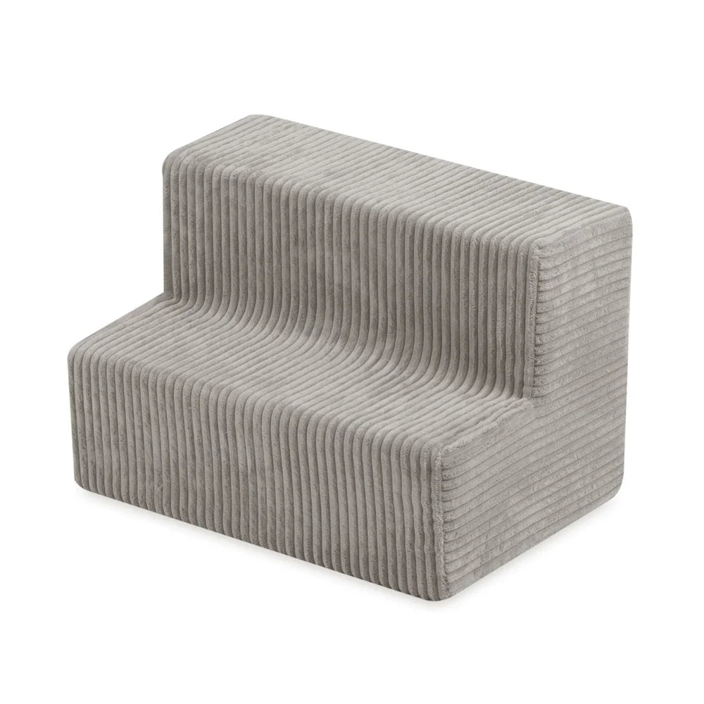 Plush Nest stort tumlesæt i skum med stort boldbassin – beige fløjl, inkl. 150 bolde (perlemor, guld)