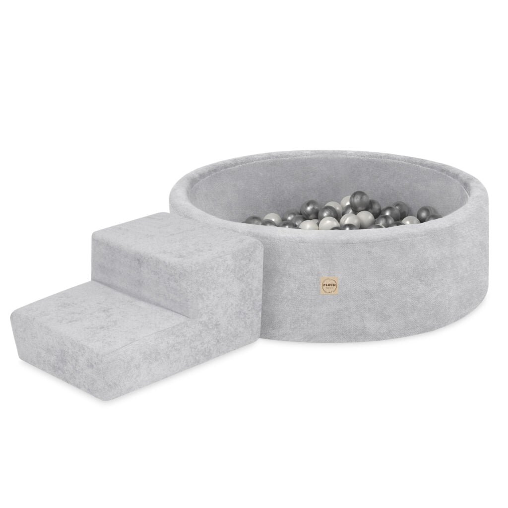 Plush Nest tumlesæt med boldbassin, skumtrappe og 200 bolde – premium chenille – Grå
