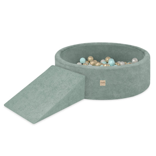 Plush Nest tumlesæt med boldbassin, skumtrekant og 200 bolde – premium chenille – Grøn