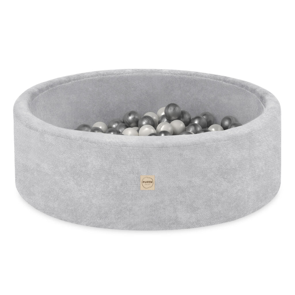 Plush Nest tumlesæt med boldbassin, skumtrekant og 200 bolde – premium chenille – Grå
