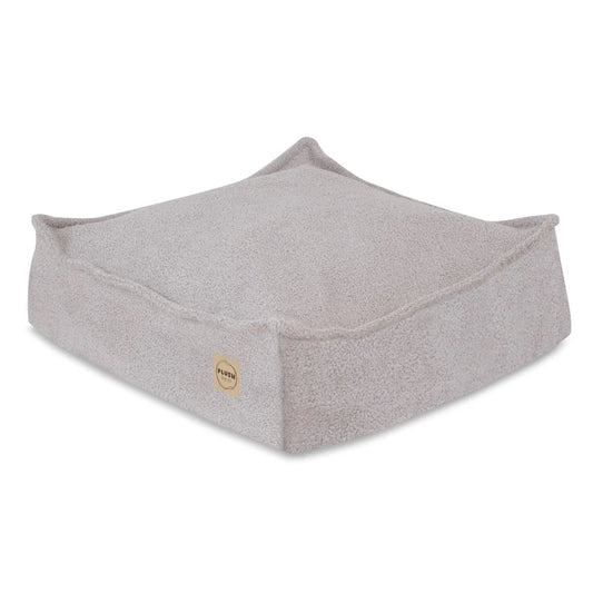 Plush Nest Puff – gulvpude 60x60 cm i grå lammeskind