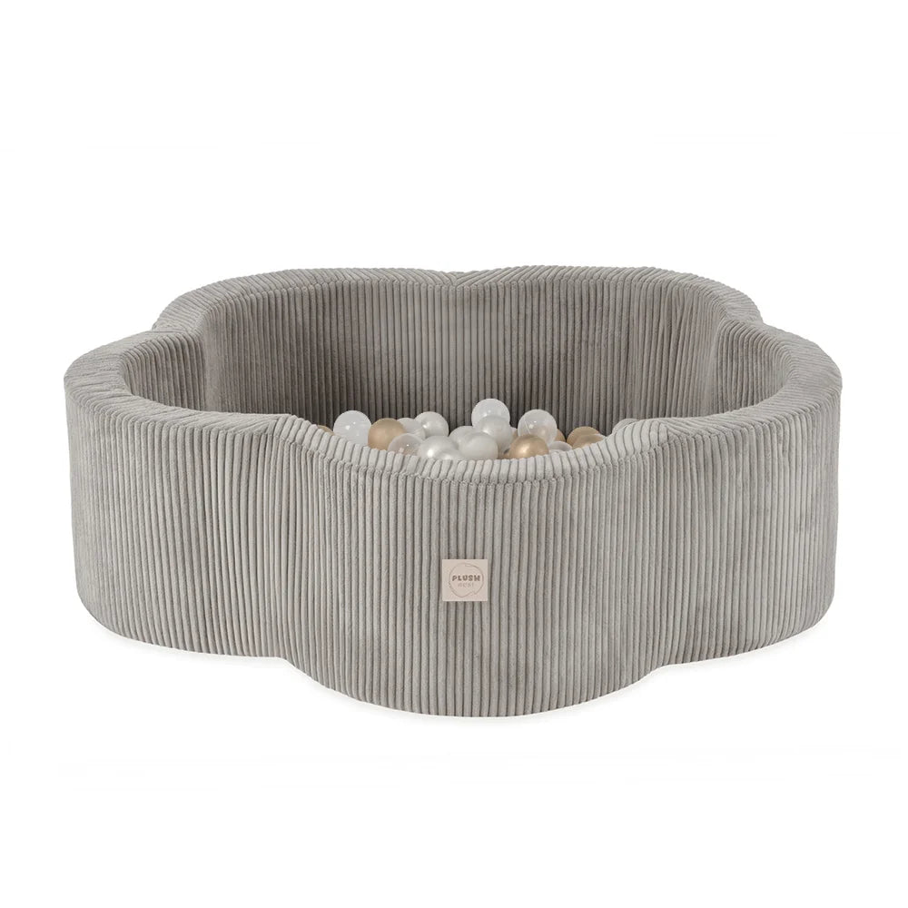 Plush Nest blomsterformet boldbassin – Floral Fun Zone, beige fløjl, 95×30 cm, inkl. 200 bolde