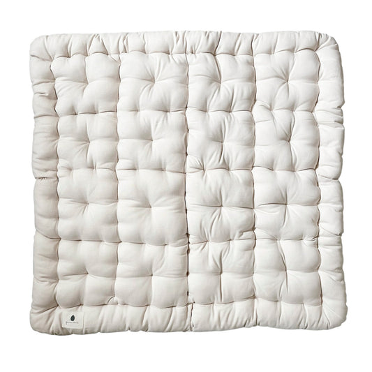 Pine Cone legemåtte – kapokfyld – Natura