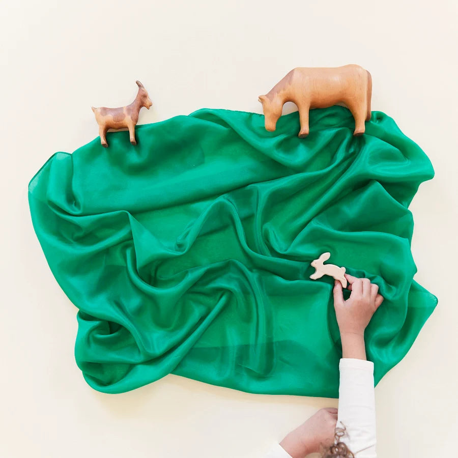 Sarah's Silks ensfarvet legesilke 90 x 90 cm – Smaragd