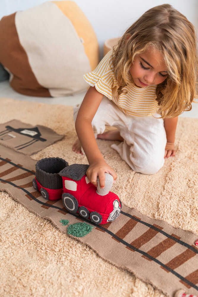 Lorena Canals Green Toy Ride & Roll Train – togleg på farten