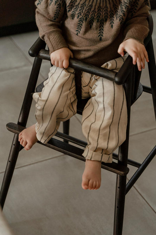 Oaklings Saga højstol – røget eg