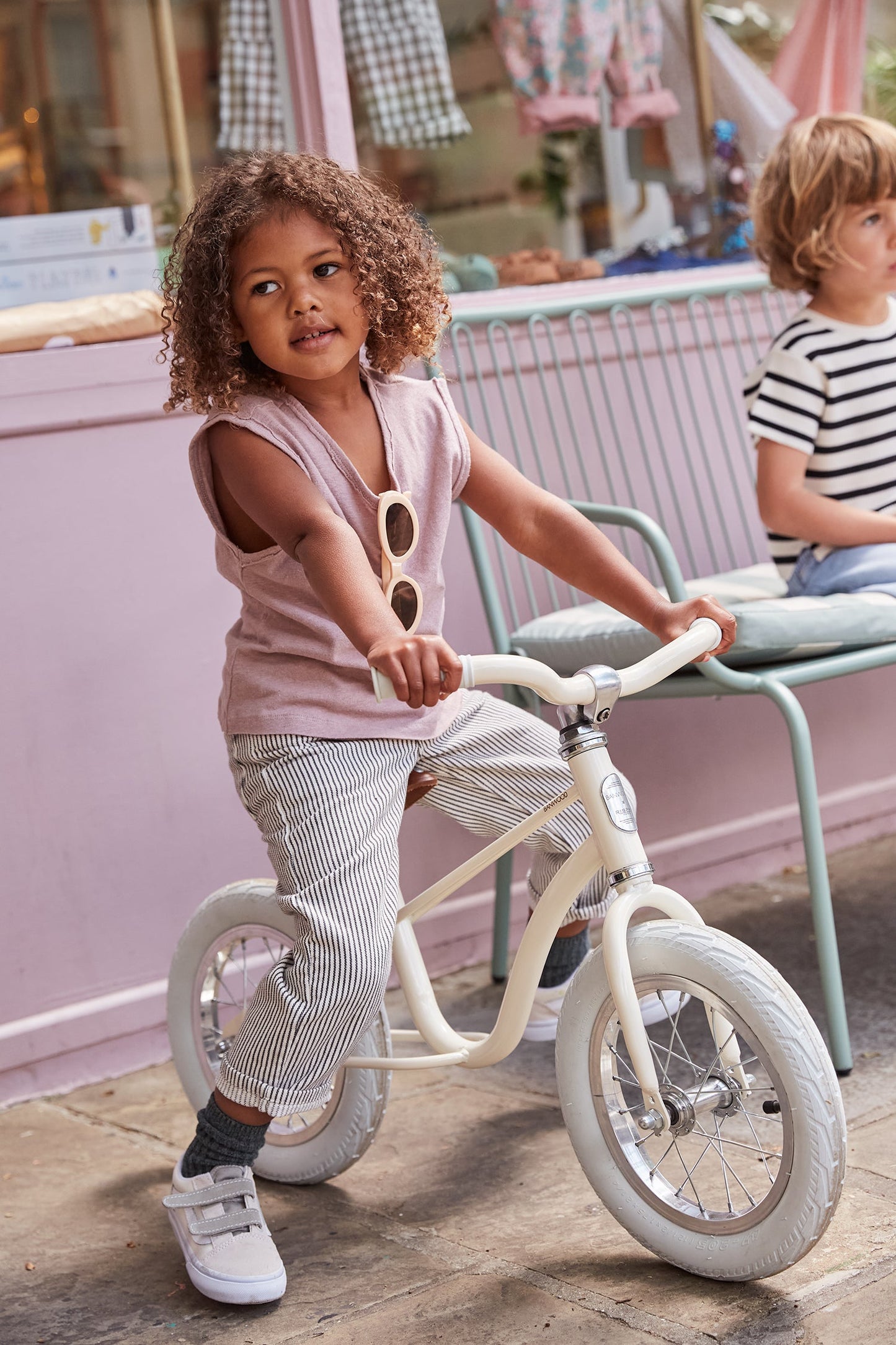 Banwood løbecykel – ICON Cream