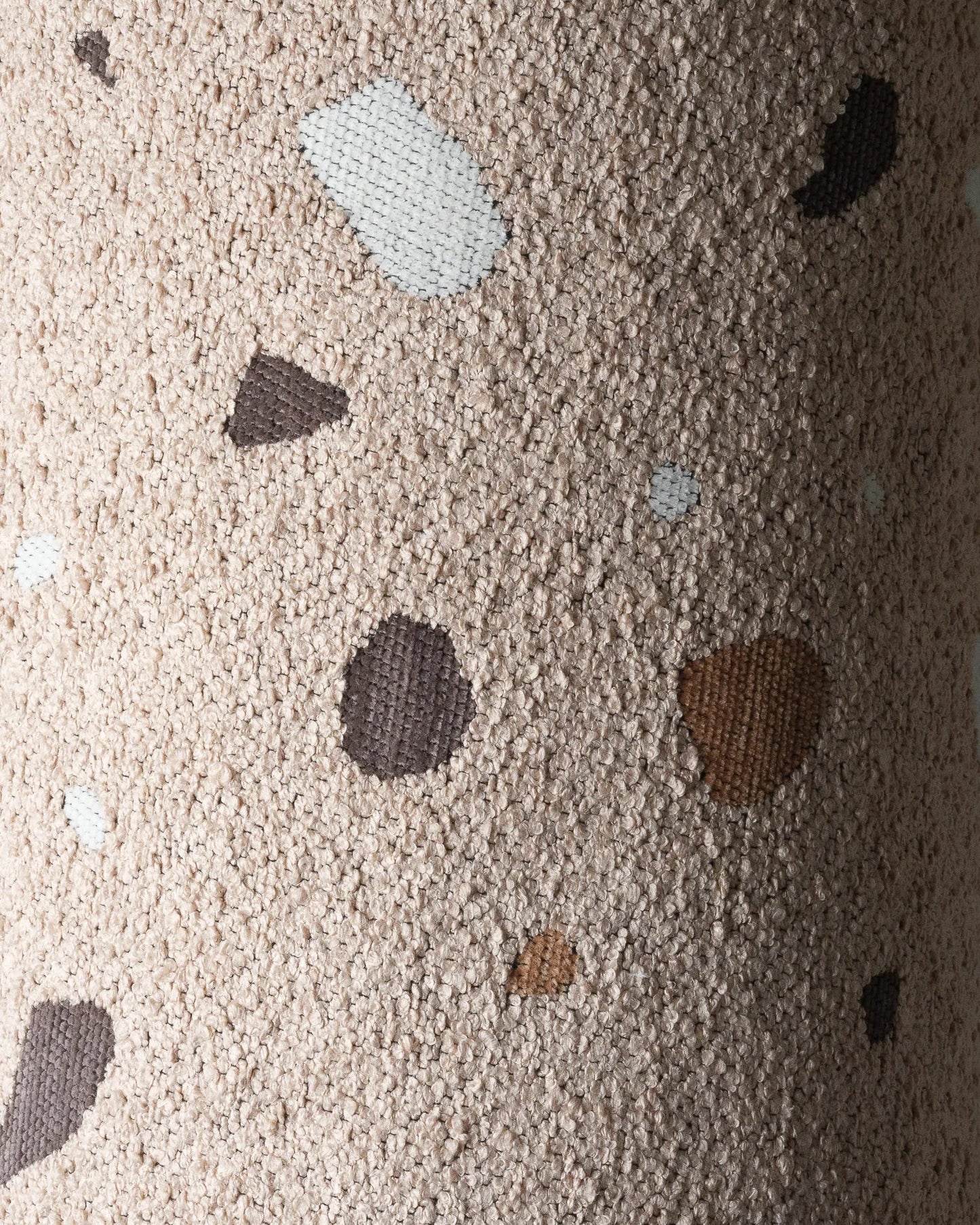 Wigiwama sækkestol i bouclé – Terrazzo Sand