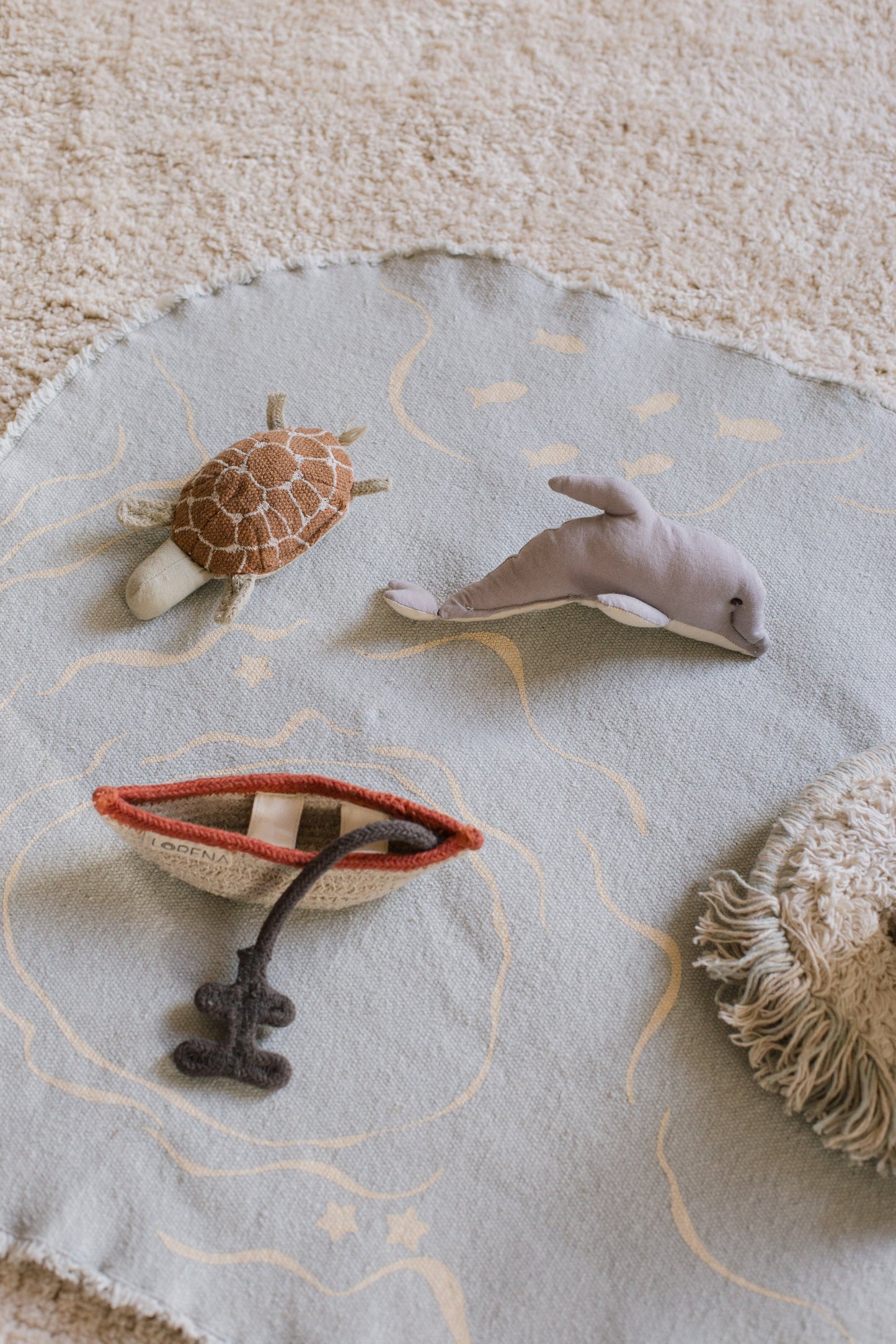 Lorena Canals Small World Green Toy The Island – legesæt med ø og hav