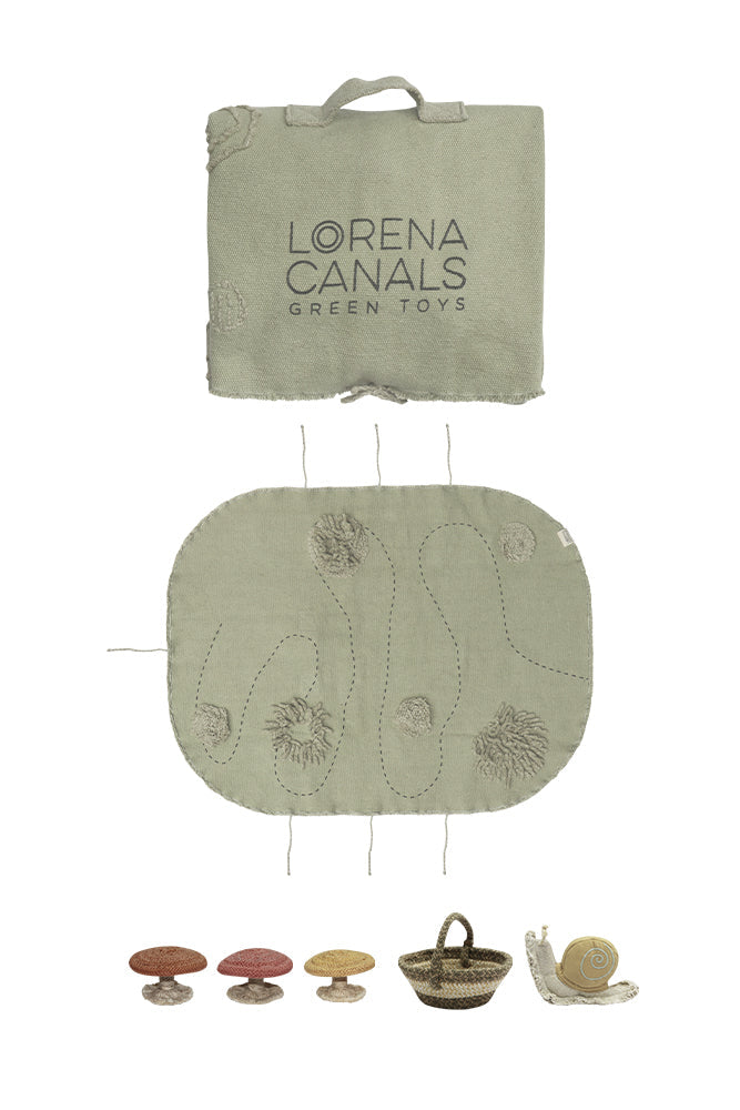 Lorena Canals Small World Green Toy Snail – legesæt med snegl og skov