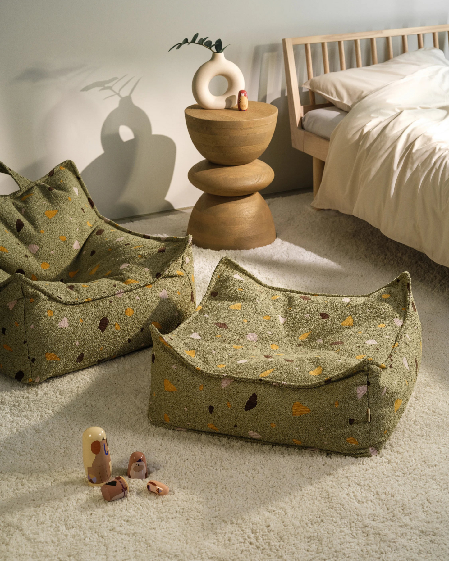 Wigiwama sækkestol i bouclé – Terrazzo Moss