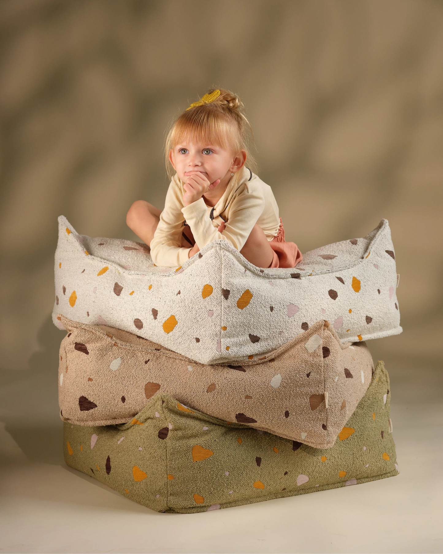 Wigiwama firkantet puf – Terrazzo Moss