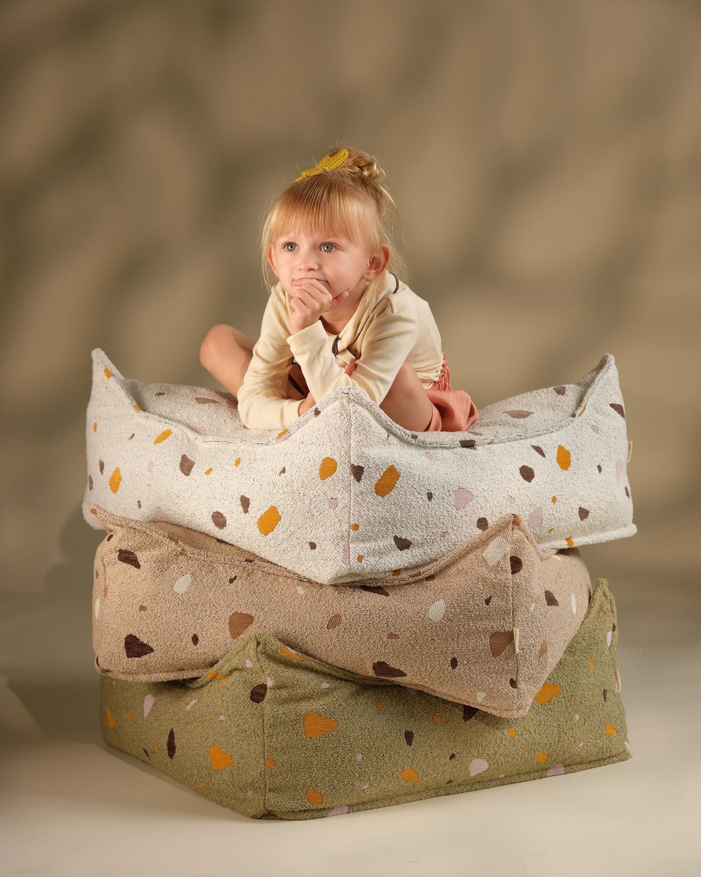 Wigiwama firkantet puf – Terrazzo Sand