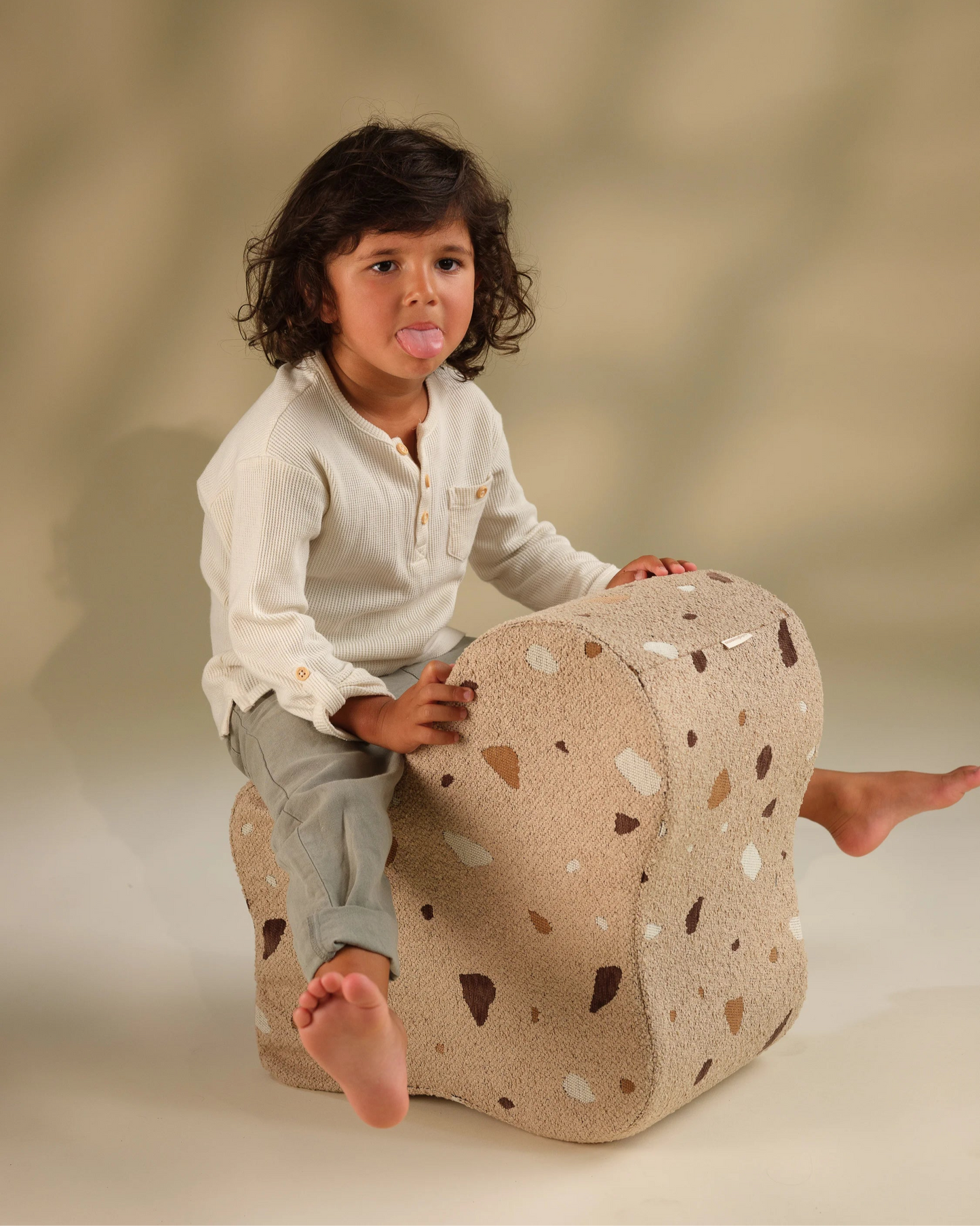 Wigiwama Cloud puf – Terrazzo Sand