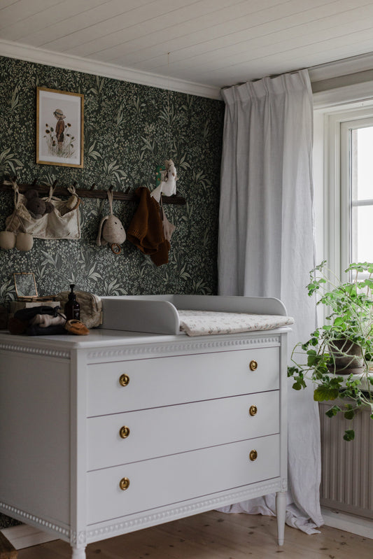 Gustavienne pusletop til kommode i hvid – passer til Gustavienne kommode