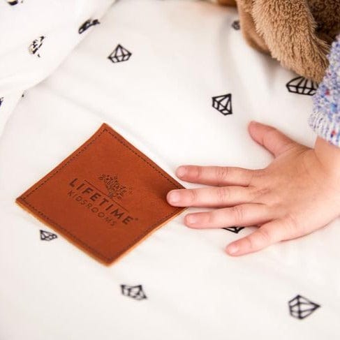 LIFETIME Kidsrooms Crown & Diamonds sengetøj 135 x 200 cm – Hvid