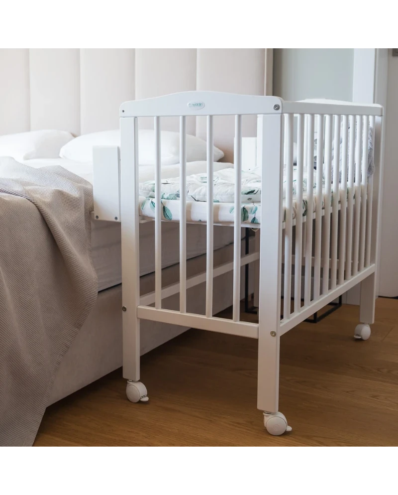 Waldin bedside crib 2-i-1 med madras – hvid