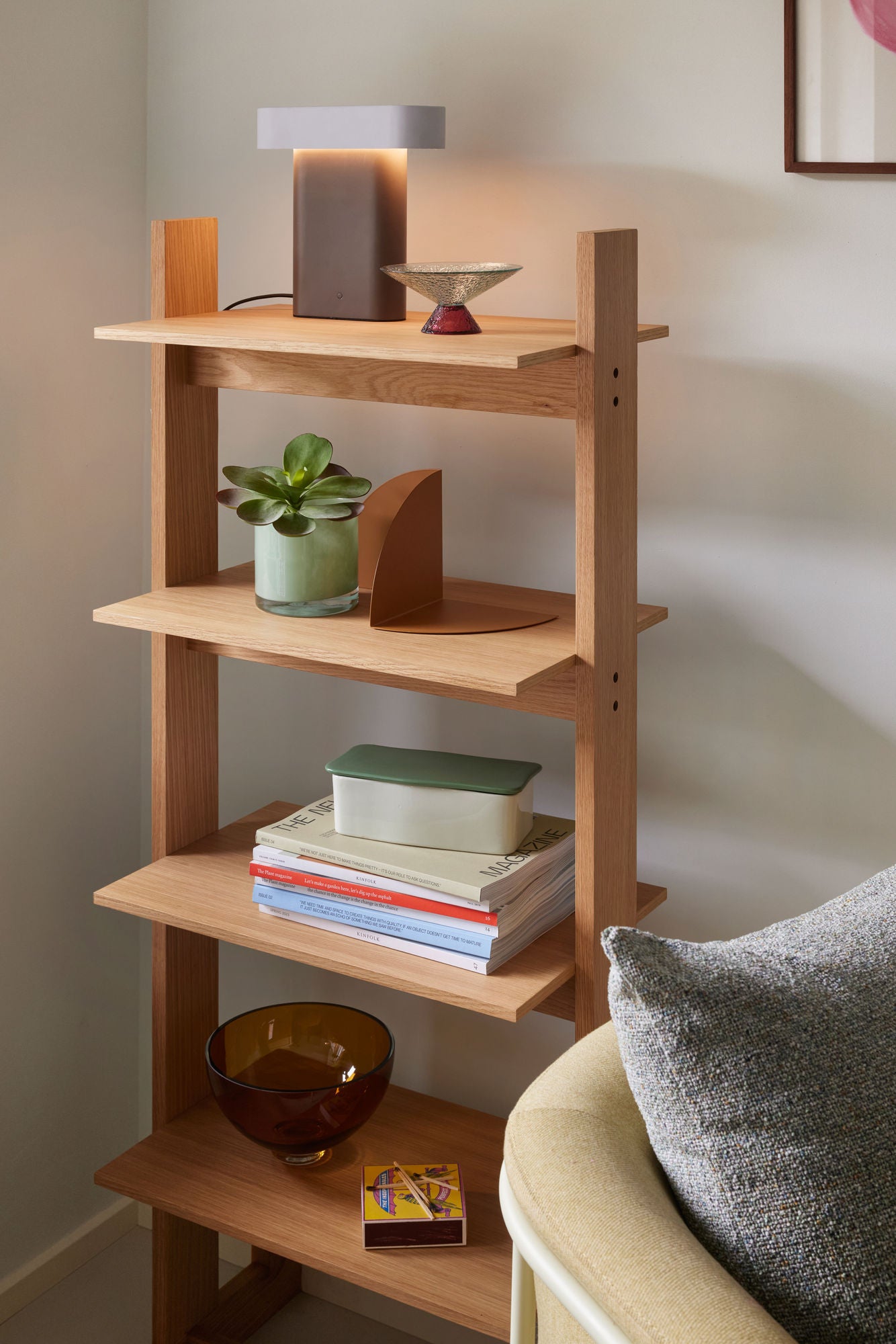 Hübsch Sleek bordlampe – brun/lysegrå