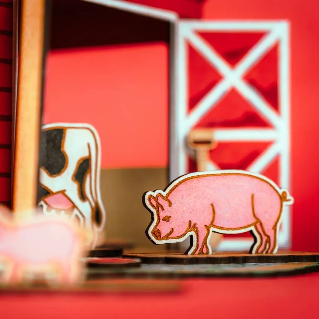 Barn Life – Colour-Your-Own Wooden Play Set