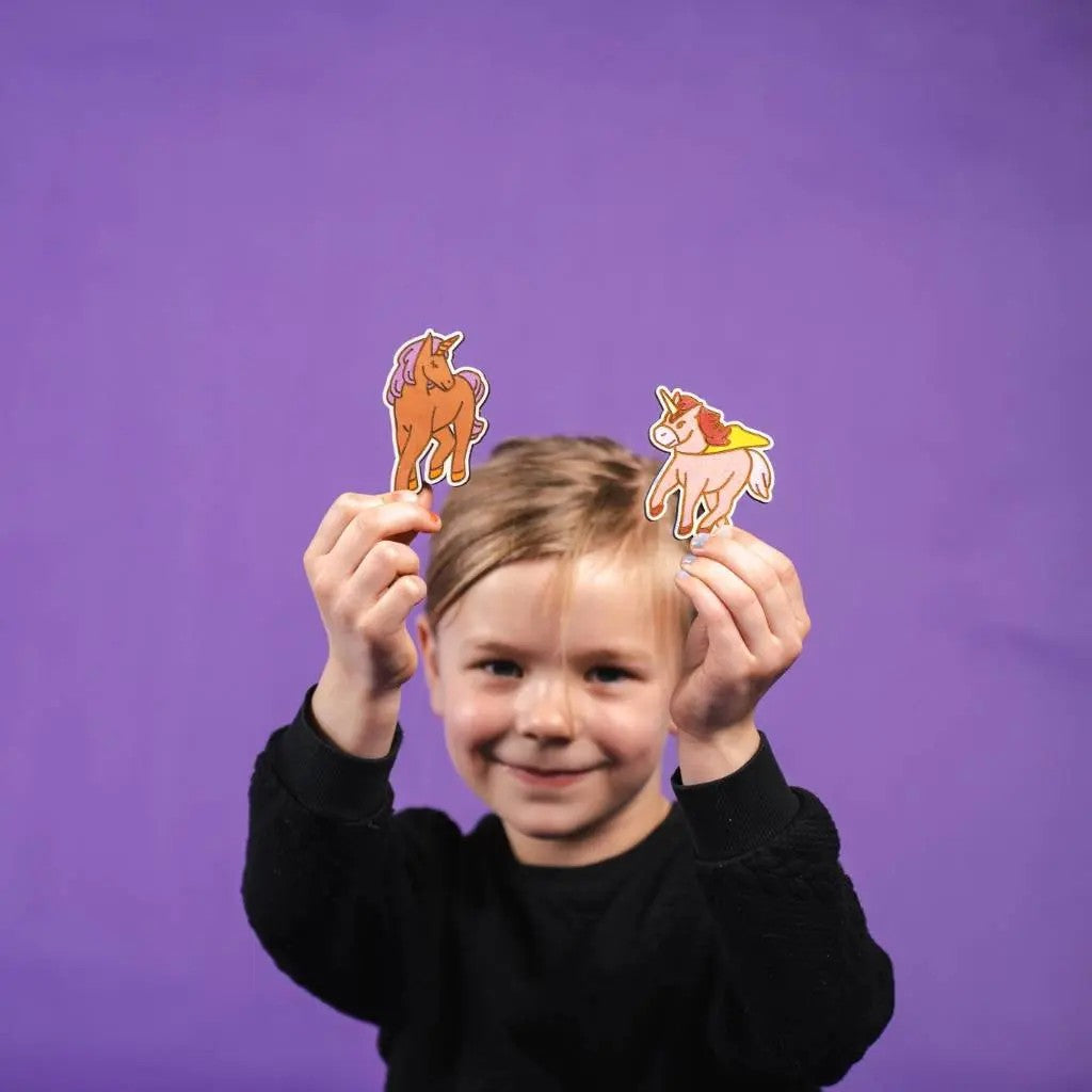 Rainbow Friends – Colour-Your-Own Wooden Unicorn Set
