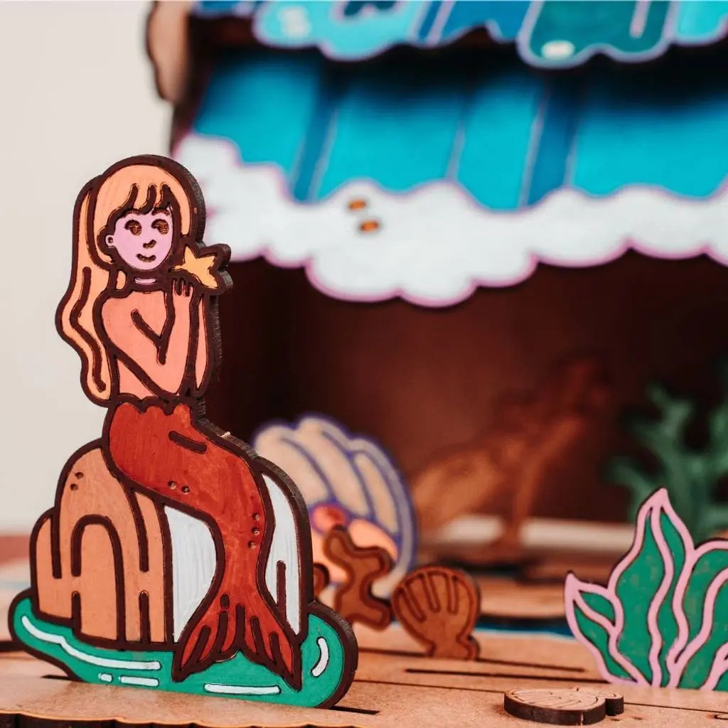 Seashell Shore – Colour-Your-Own Wooden Mermaid Play Set