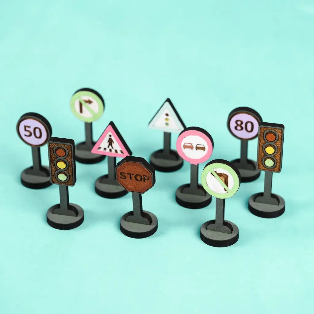Traffic & Road Signs – Colour-Your-Own Wooden Sign Set