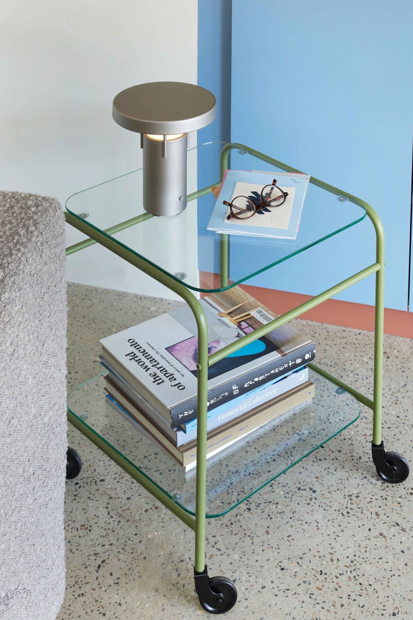 Hübsch BringMe Mini transportabel lampe – metallisk sand