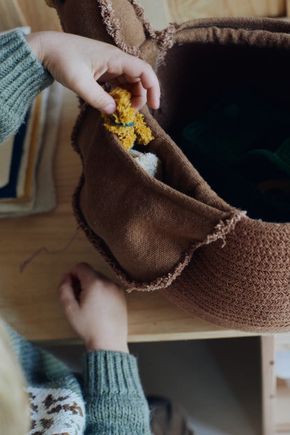 Decorative Basket Chicken